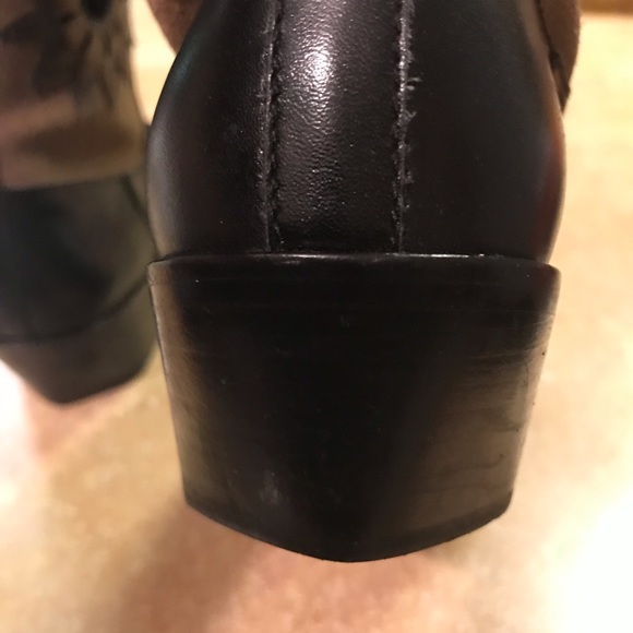 Beautiful Paola Leather and Suede Fancy Boots - Picture 4 of 8